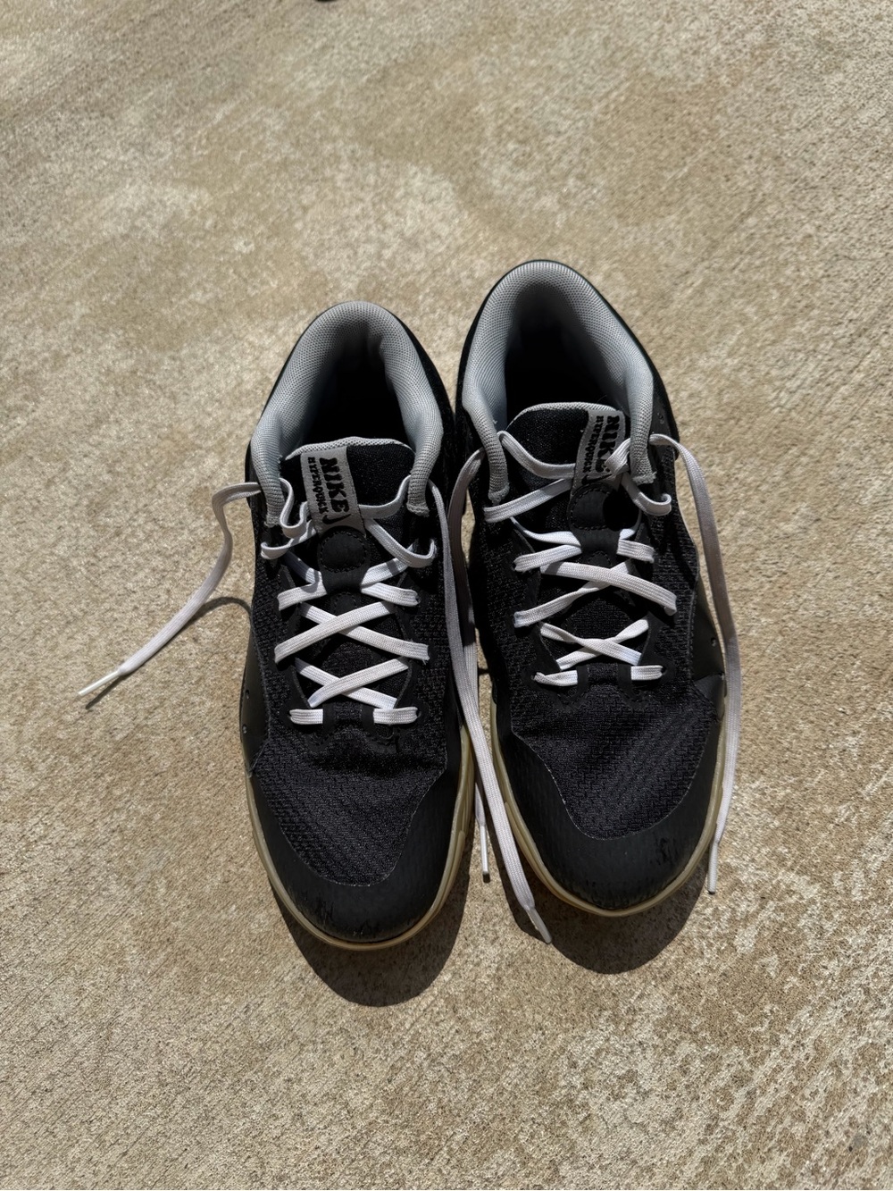 Nike Hyperquick Light Grey and Black Athletic volleyball court shoes